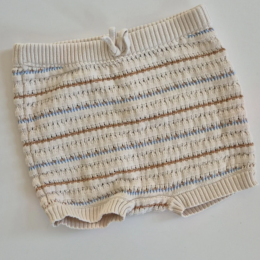 Old Navy Striped Knit Baby Set - Picture 7 of 8